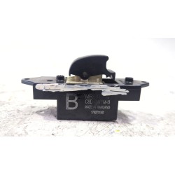 MANDO ELEVALUNAS DELANTERO DERECHO MR587944 