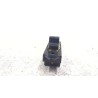 MANDO ELEVALUNAS DELANTERO DERECHO MR587944 