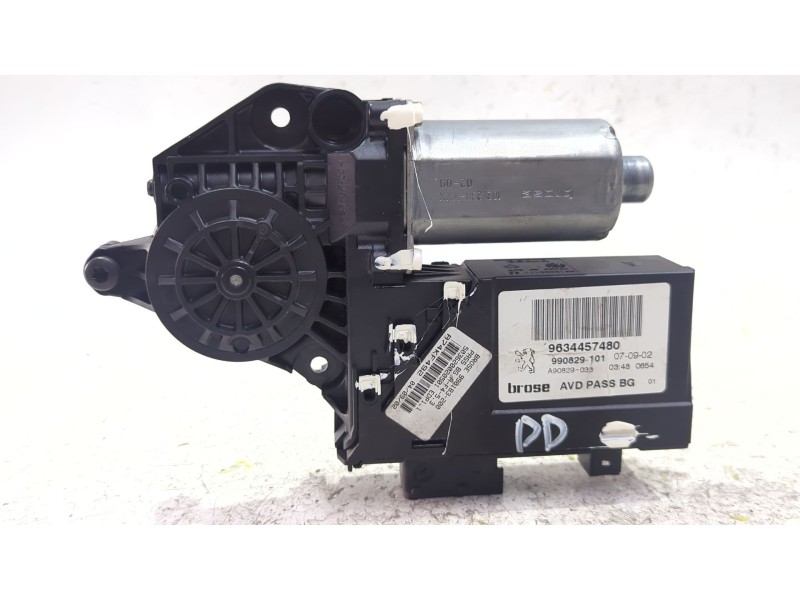 MOTOR ELEVALUNAS DELANTERO DERECHO 9634457480 