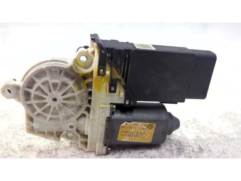 MOTOR ELEVALUNAS DELANTERO IZQUIERDO 1J1959801C 