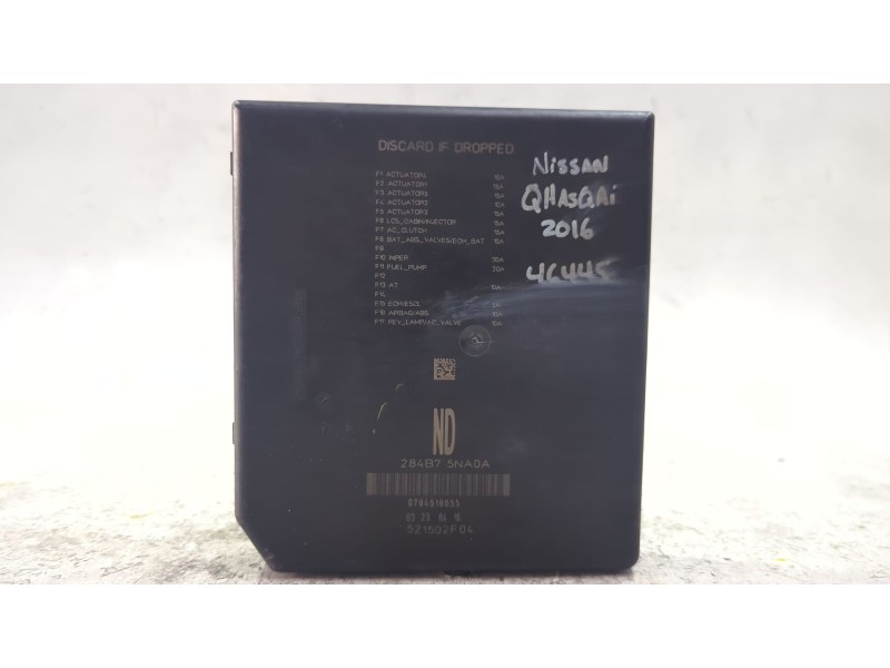 CAJA RELES / FUSIBLES 284B75NA0A 