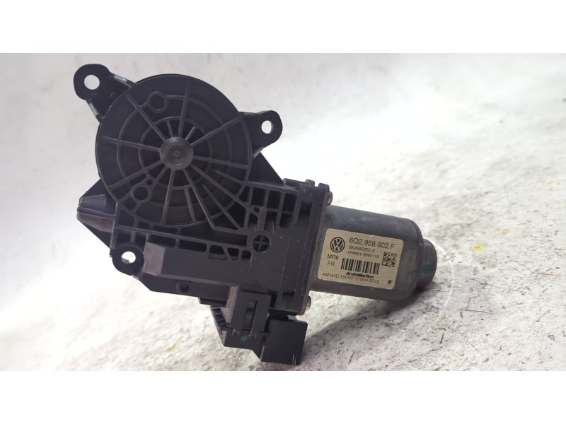 MOTOR ELEVALUNAS DELANTERO IZQUIERDO 6Q2959802F 