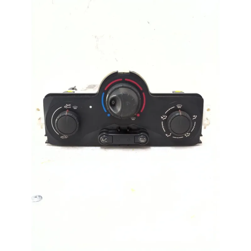 Recambio de mando climatizador para renault megane ii (bm0/1_, cm0/1_) 1.5 dci referencia OEM IAM   
