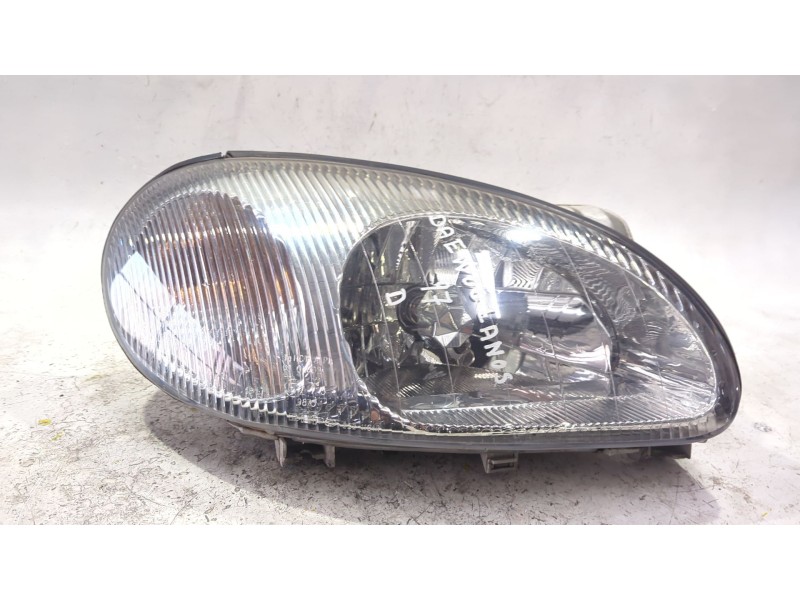 FARO DELANTERO DERECHO 082221104R 