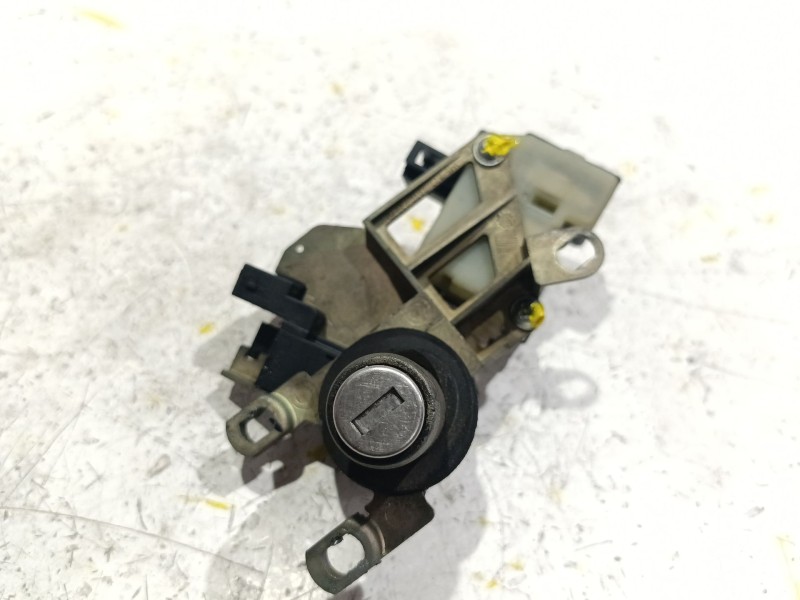 CERRADURA PORTON 1M5827297C 
