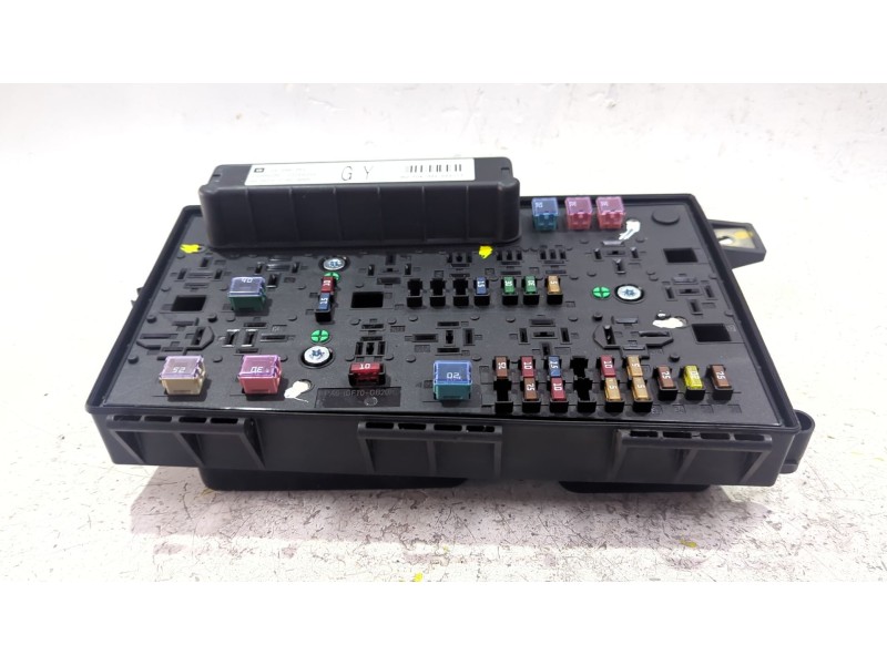 CAJA RELES / FUSIBLES 5DK00866814 