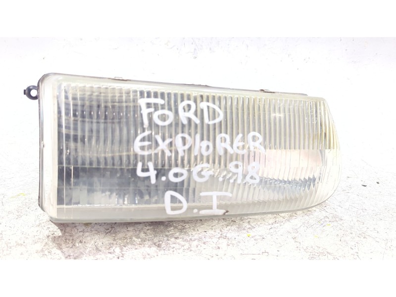 FARO DELANTERO IZQUIERDO 