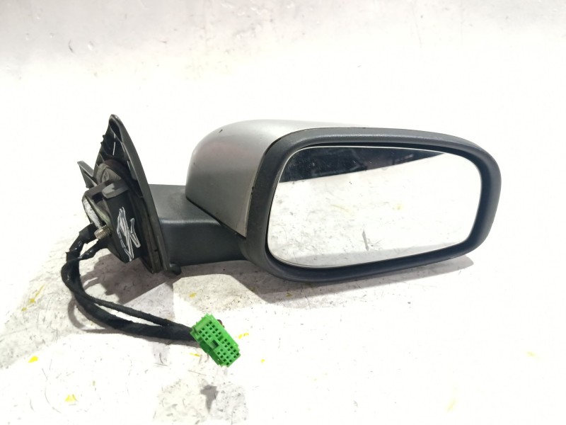 RETROVISOR DERECHO e11015846 