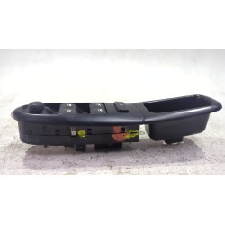 MANDO ELEVALUNAS DELANTERO IZQUIERDO 25949 