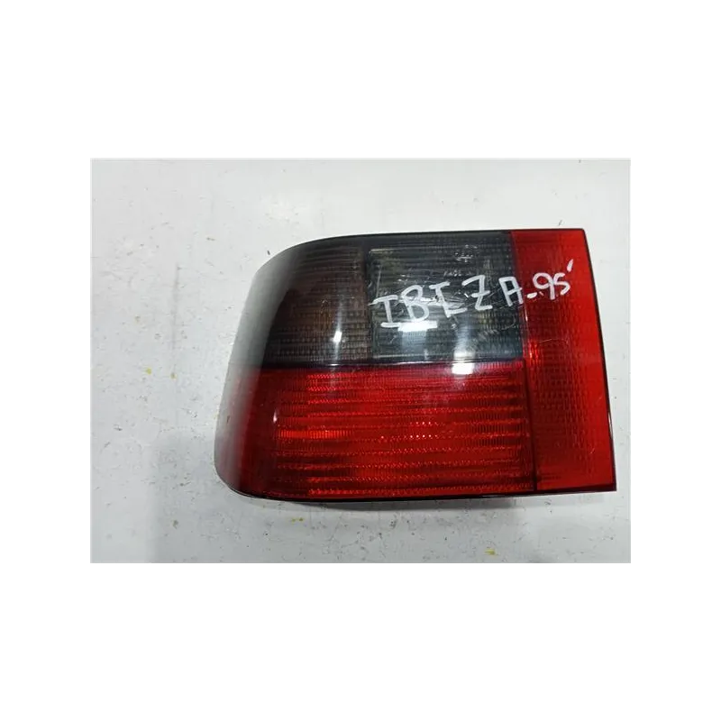 Recambio de piloto trasero izquierdo para seat ibiza (1985) 1.2 referencia OEM IAM 962219  