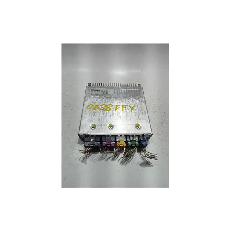 Recambio de centralita para mercedes-benz autobus urbano o-530 referencia OEM IAM 4461300280  