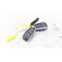 LLAVE DE CONTACTO 