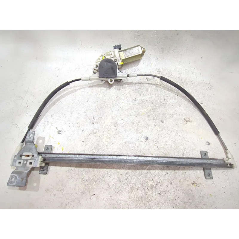 Recambio de mecanismo elevalunas delantero derecho para nissan terrano ii (r20) 2.7 tdi 4wd referencia OEM IAM 807308F325  