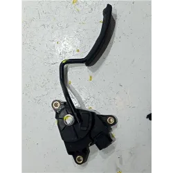 Recambio de potenciometro pedal gas para renault clio iii (2005) 1.1 75 cv referencia OEM IAM 8200297342A  