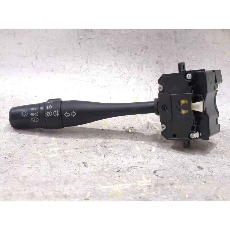 Recambio de mando luces para nissan terrano ii (r20) 2.7 tdi 4wd referencia OEM IAM 36829B09G9  