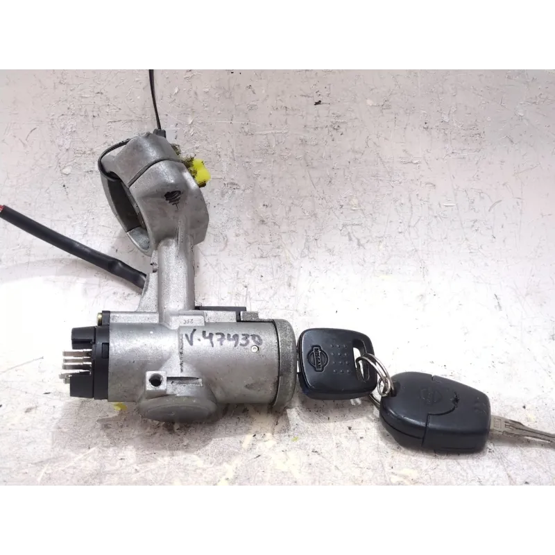 Recambio de conmutador de arranque para nissan terrano ii (r20) 2.7 tdi 4wd referencia OEM IAM   