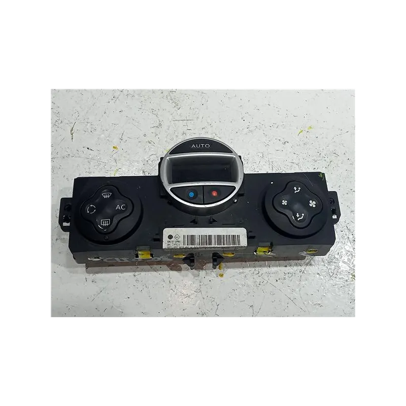 Recambio de mandos climatizador para renault clio iii (2005) 1.1 75 cv referencia OEM IAM 8200296683  