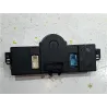 Recambio de mandos climatizador para renault clio iii (2005) 1.1 75 cv referencia OEM IAM 8200296683  