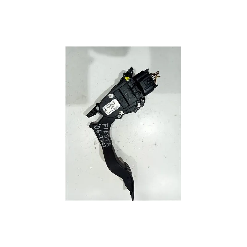 Recambio de potenciometro pedal gas para ford fiesta (cbk)(2002) referencia OEM IAM 6PV00856700 C95YE  