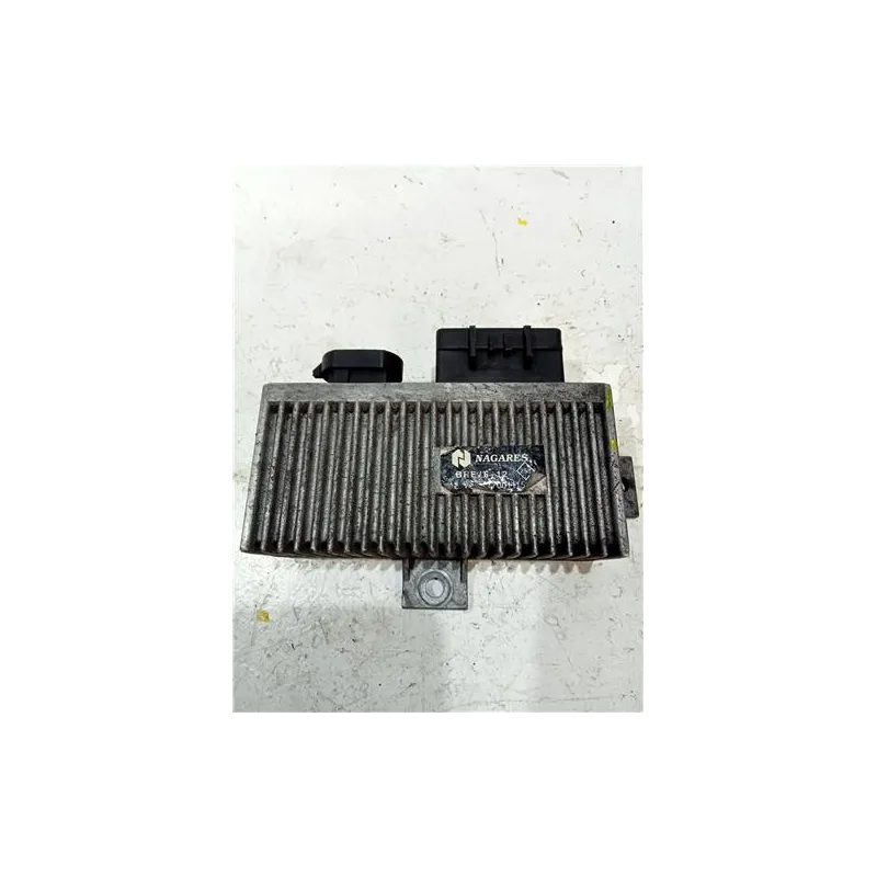 Recambio de caja precalentamiento para renault megane i fase 2 berlina (ba0)(1999) referencia OEM IAM 7700111525  