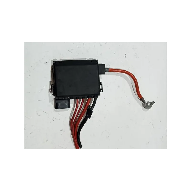 Recambio de caja fusibles/rele para volkswagen golf iv berlina (1j1)(1997) 1.6 16v referencia OEM IAM 1J0937550AA  