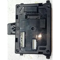 Recambio de modulo electronico para renault clio iii (2005) 1.1 75 cv referencia OEM IAM 8200652284B  