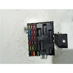 Recambio de caja fusibles/rele para fiat i punto (176) berlina (1997) 1.1 55 sole [1,1 ltr. - 40 kw] referencia OEM IAM 7755601C