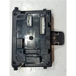 Recambio de modulo electronico para renault clio iii (2005) 1.1 75 cv referencia OEM IAM 8200652284B  