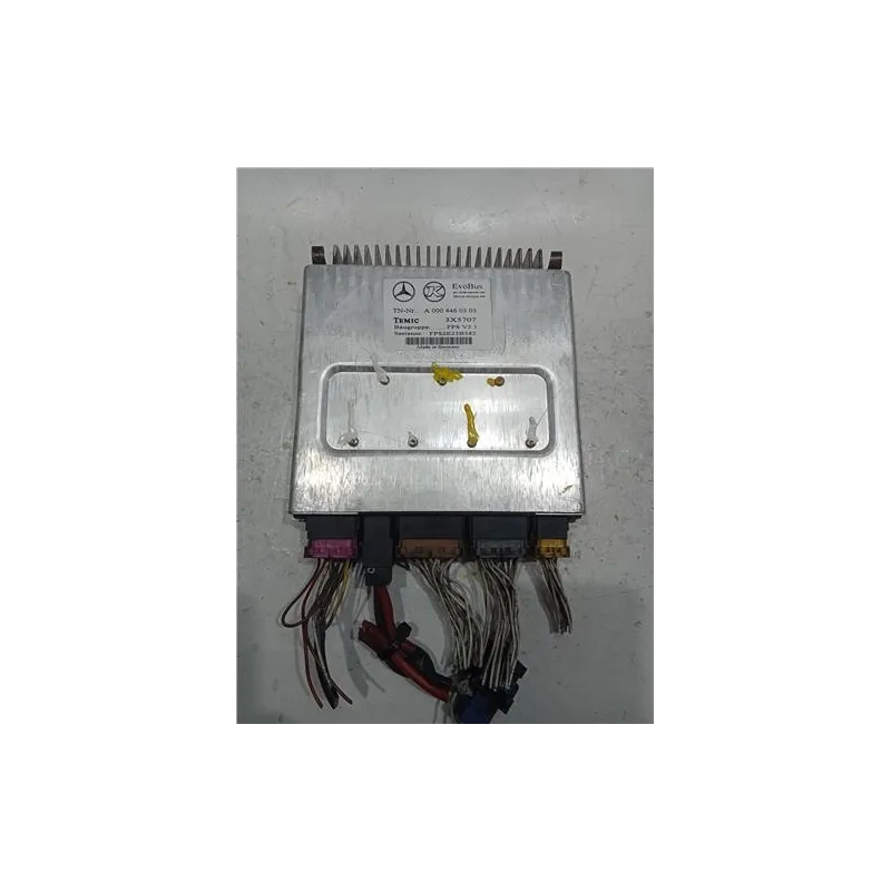 Recambio de centralita para mercedes-benz autobus urbano o-530 referencia OEM IAM A0004460303  