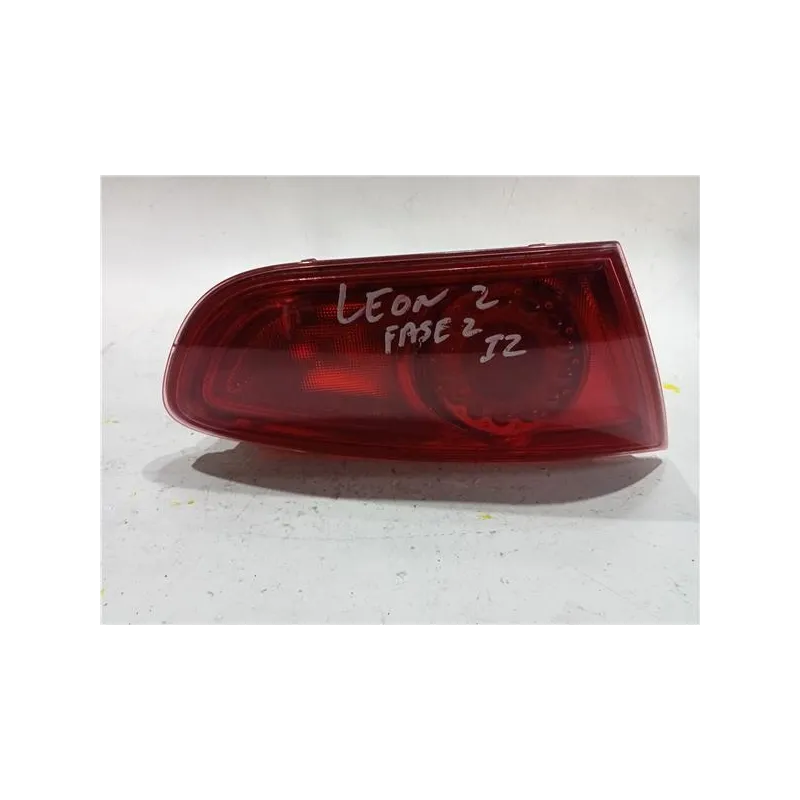 Recambio de piloto trasero izquierdo para seat leon (1p1)(05.2005) tdi 16v referencia OEM IAM 1P0945093F  