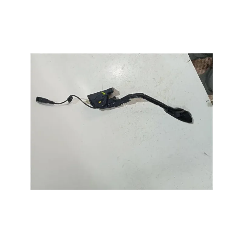 Recambio de potenciometro pedal gas para peugeot 407 hdi 135 referencia OEM IAM 9650341780  