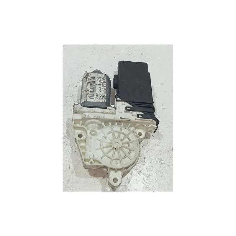 Recambio de motor elevalunas delantero derecho para seat leon (1p1)(05.2005) tdi 16v referencia OEM IAM 105415301  
