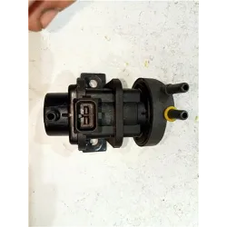 Recambio de valvula aire adicional para opel zafira b (2005) 1.9 cdti referencia OEM IAM 4534375 452231  