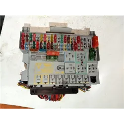Recambio de caja fusibles/rele para opel astra g berlina di referencia OEM IAM 90589965  
