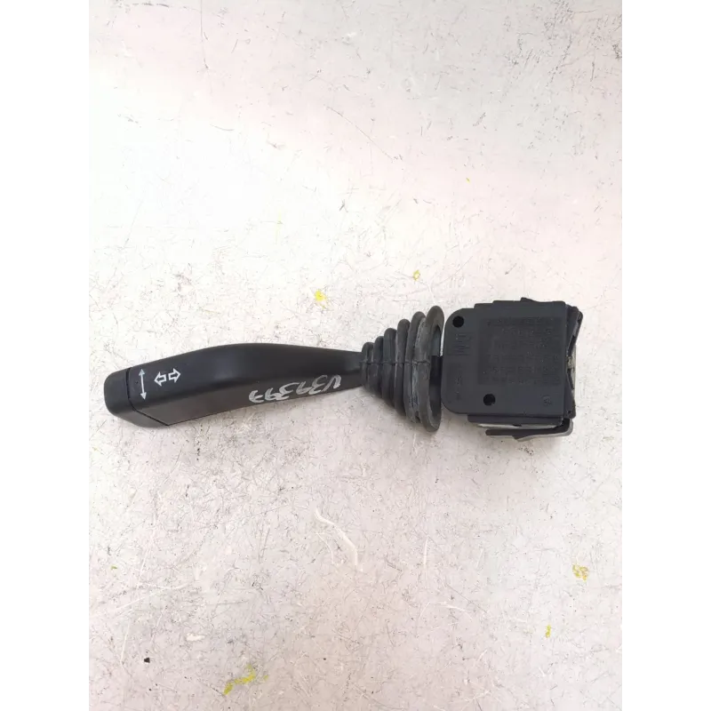 Recambio de mando luces para opel omega b (1994) 2.5 v6 referencia OEM IAM 90221174 12239903  