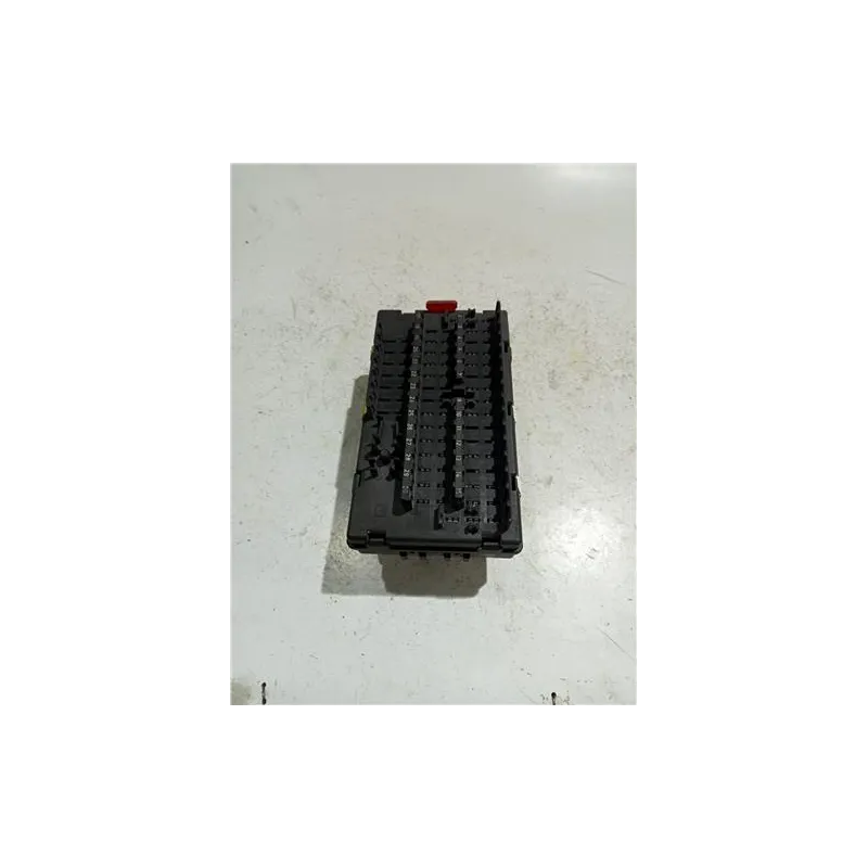 Recambio de caja fusibles/rele para citroën xsara berlina (1997) 1.9 td referencia OEM IAM 9568591180  