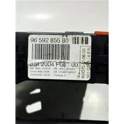 Recambio de caja reles para renault megane iii berlina 5p (2008) 1.5 authentique [1,5 ltr. - 63 kw dci diesel cat] referencia OE