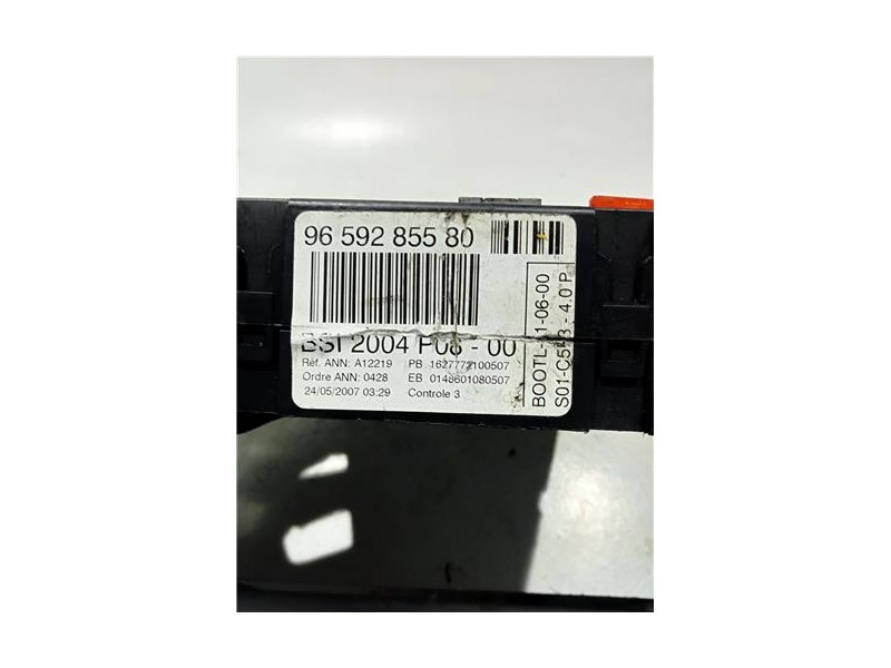 Recambio de caja reles para renault megane iii berlina 5p (2008) 1.5 authentique [1,5 ltr. - 63 kw dci diesel cat] referencia OE