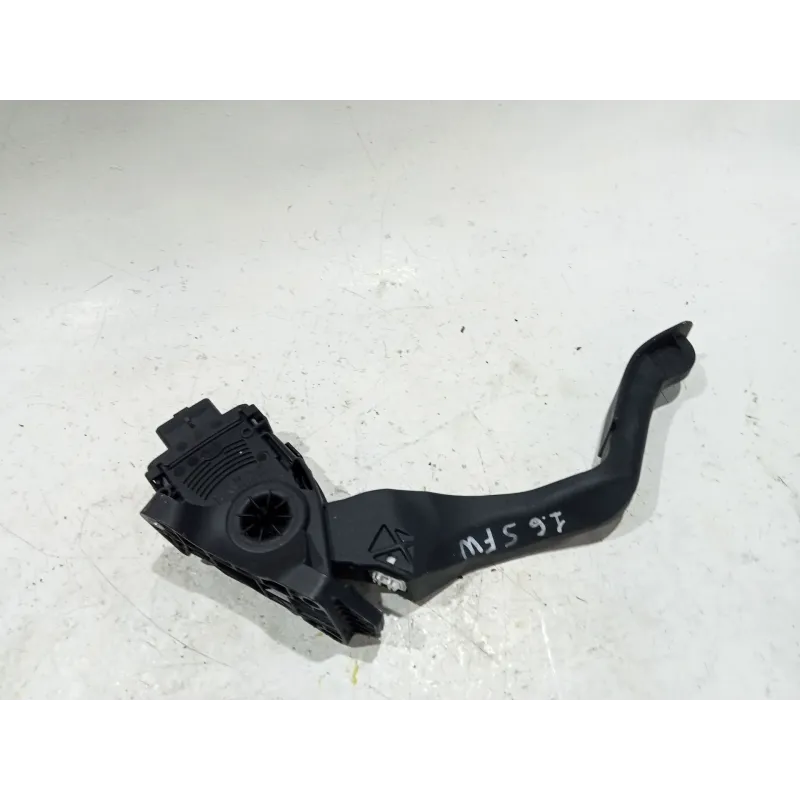 Recambio de potenciometro pedal para peugeot 207/207+ (wa_, wc_) 1.6 16v referencia OEM IAM 6PV00994901  