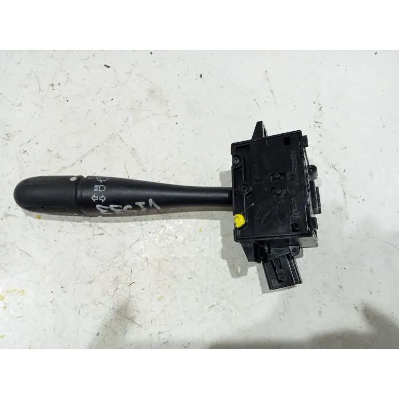 Recambio de mando multifuncion para chrysler voyager (rg)(2001) 2.5 crd referencia OEM IAM 04685711AB  
