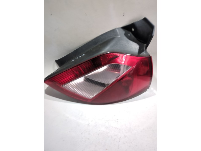 Recambio de piloto trasero izquierdo para renault megane ii (bm0/1_, cm0/1_) 1.9 d 131 cv referencia OEM IAM 8200073237  