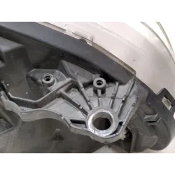 Recambio de faro delantero derecho para peugeot 208 i (ca_, cc_) 1.2 vti 82 referencia OEM IAM 9810805780  