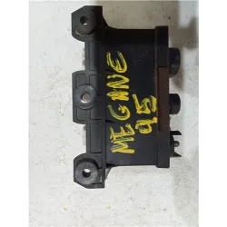 Recambio de caja precalentamiento para renault megane i cabriolet (ea0)(1995) referencia OEM IAM 7700870715A  