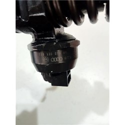 Recambio de inyector para volkswagen golf iv berlina (1j1)(1997) 1.6 16v referencia OEM IAM 038130073AK  