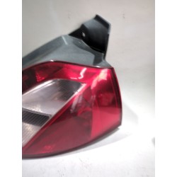 Recambio de piloto trasero izquierdo para renault megane ii (bm0/1_, cm0/1_) 1.9 d 131 cv referencia OEM IAM 8200073237  