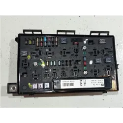 Recambio de caja fusibles/rele para opel astra h berlina (2004) 1.6 referencia OEM IAM 13206754  