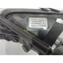 Recambio de faro antiniebla izquierdo para opel insignia berlina (2008) 2.0 cdti referencia OEM IAM 13226828  