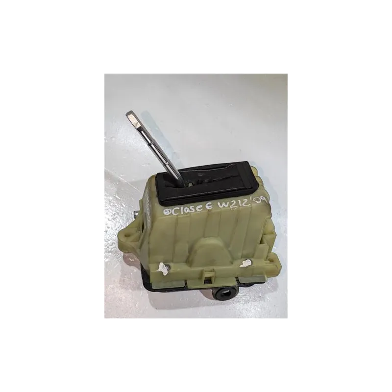 Recambio de palanca de cambio para mercedes-benz clase e 651 924 referencia OEM IAM A2042674724  