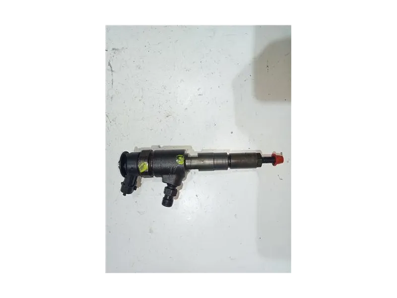 Recambio de inyector para peugeot 207 (2006) 1.4 confort [1,4 ltr. - 50 kw hdi] referencia OEM IAM 0445110252  