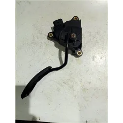Recambio de potenciometro pedal gas para renault megane ii classic berlina (2003) referencia OEM IAM 8200153268  